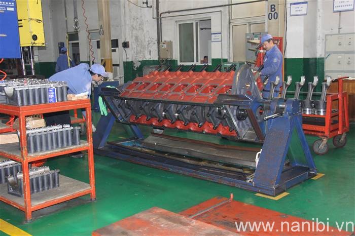 Thăm quan nhà máy sản xuất động cơ Weichai