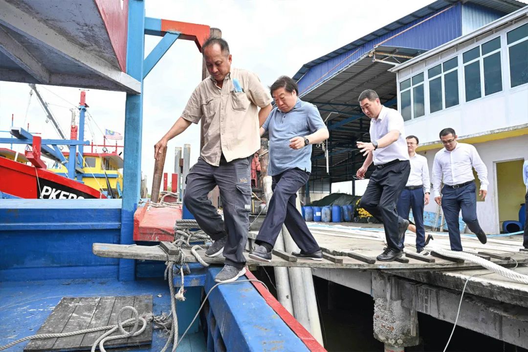 Chủ tịch tập đoàn Weichai: "Đánh giá của khách hàng là tiêu chí duy nhất để kiểm tra chất lượng sản phẩm"